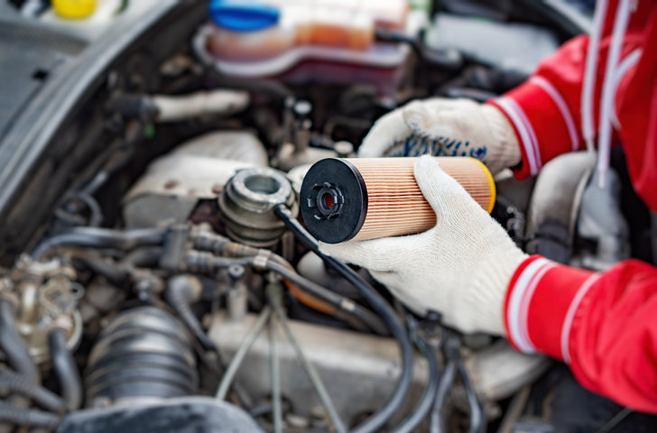 Oil filter service